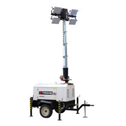 prozektoru-masts-led-x-start-4x150W-atverta-pozicija